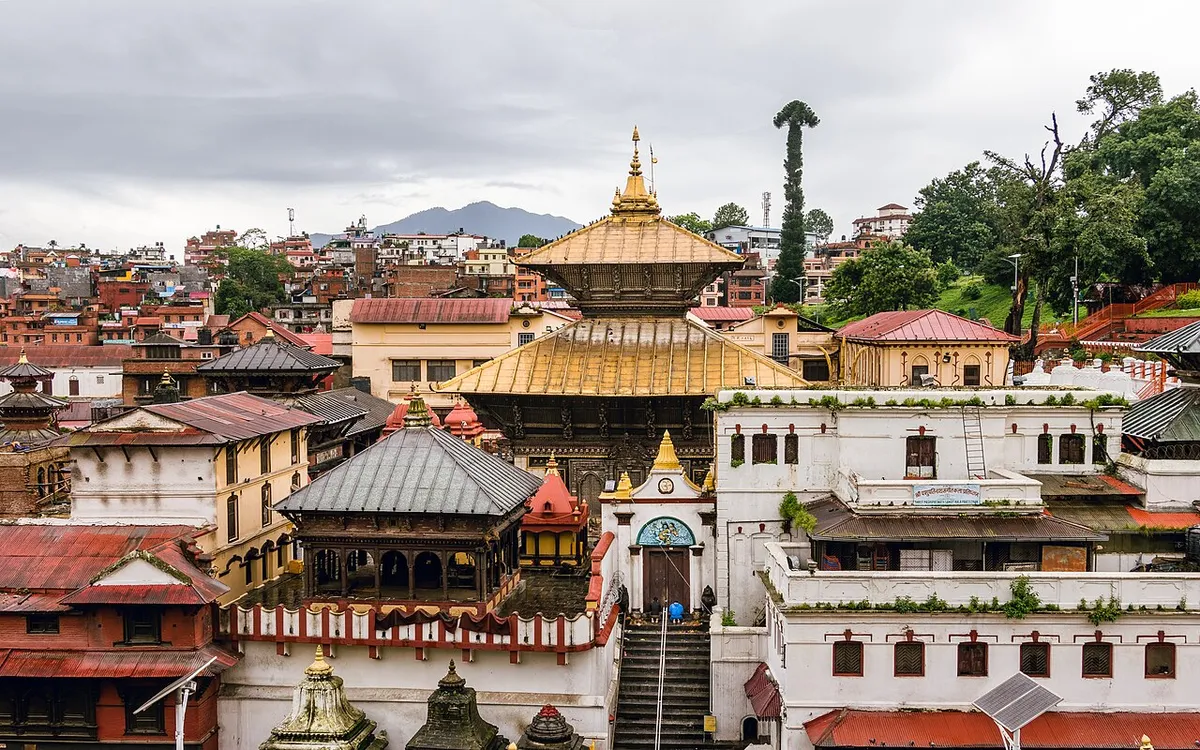 Pashupatinath Temple: Kathmandu's Sacred Hindu Shrine