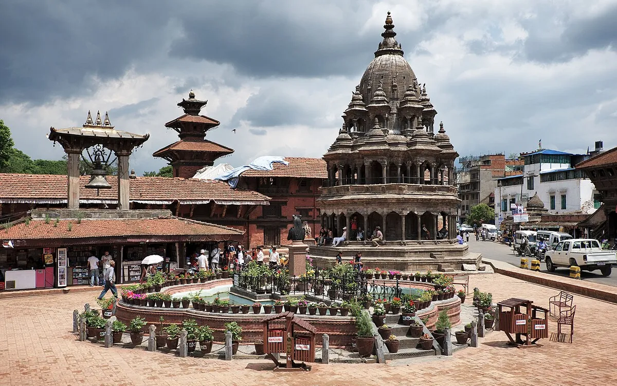 Patan Durbar Square: A Living Museum of Newari Art